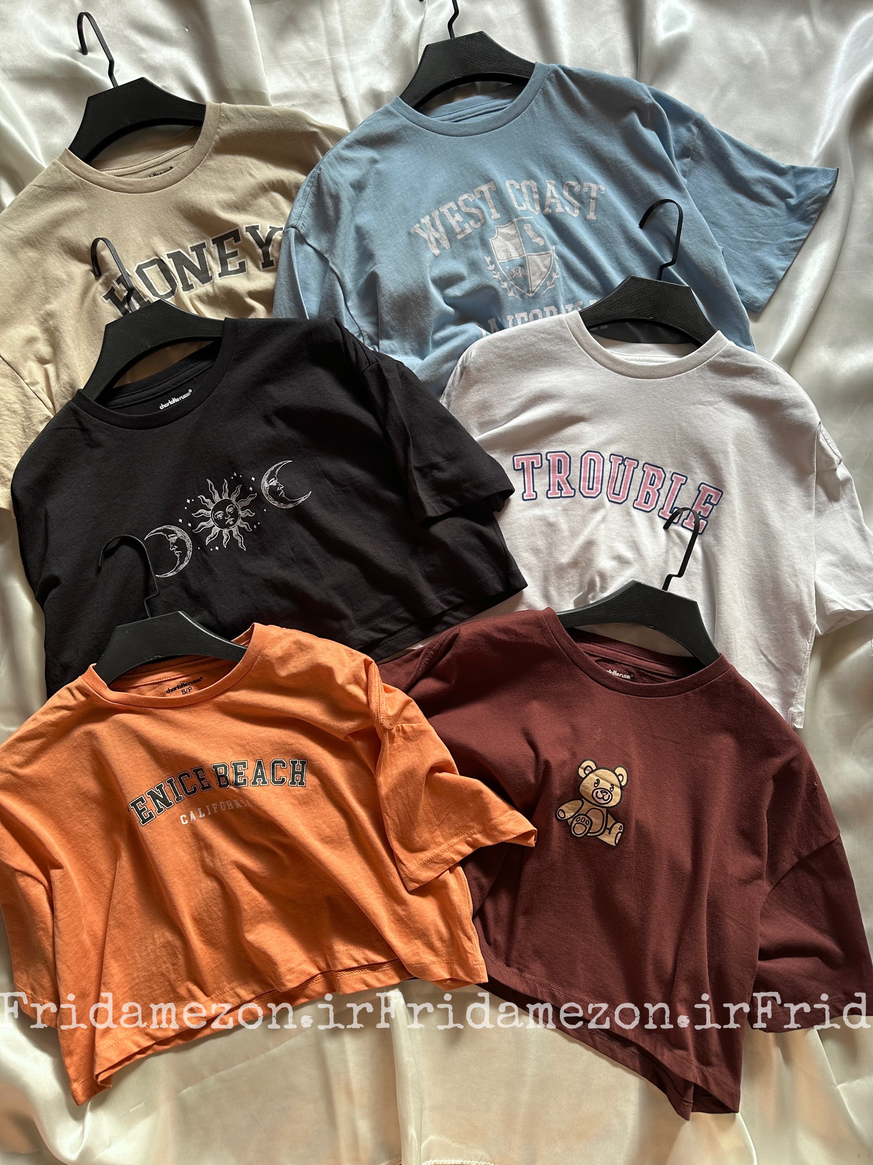 کراپ دخترانه وارداتی مدل اورسایز با طرح نوشته و عروسکی